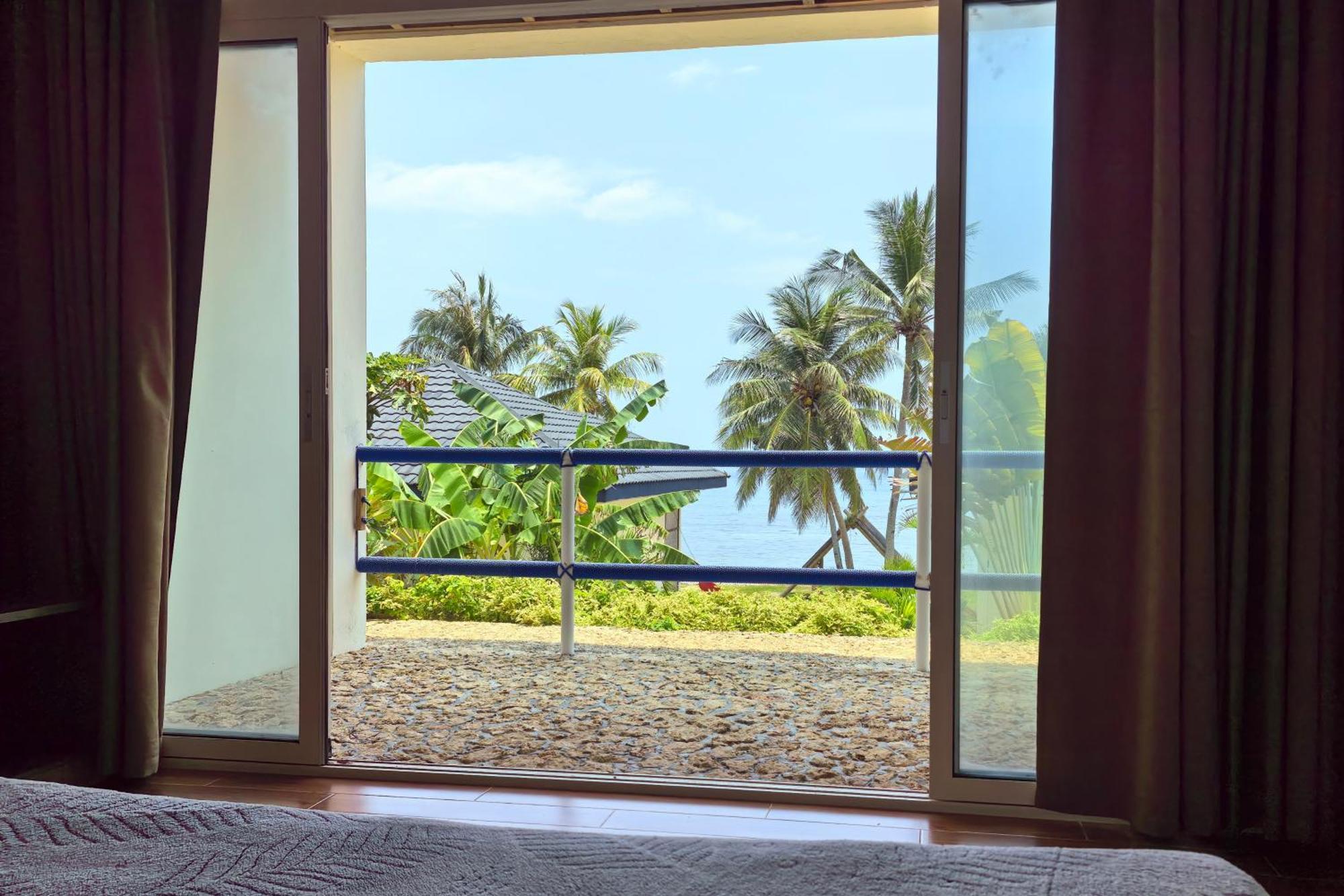 Hotel Blue Joys Msr Siquijor Exterior foto